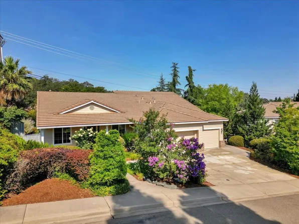 1369 Pajaro Ct, Auburn, CA 95603