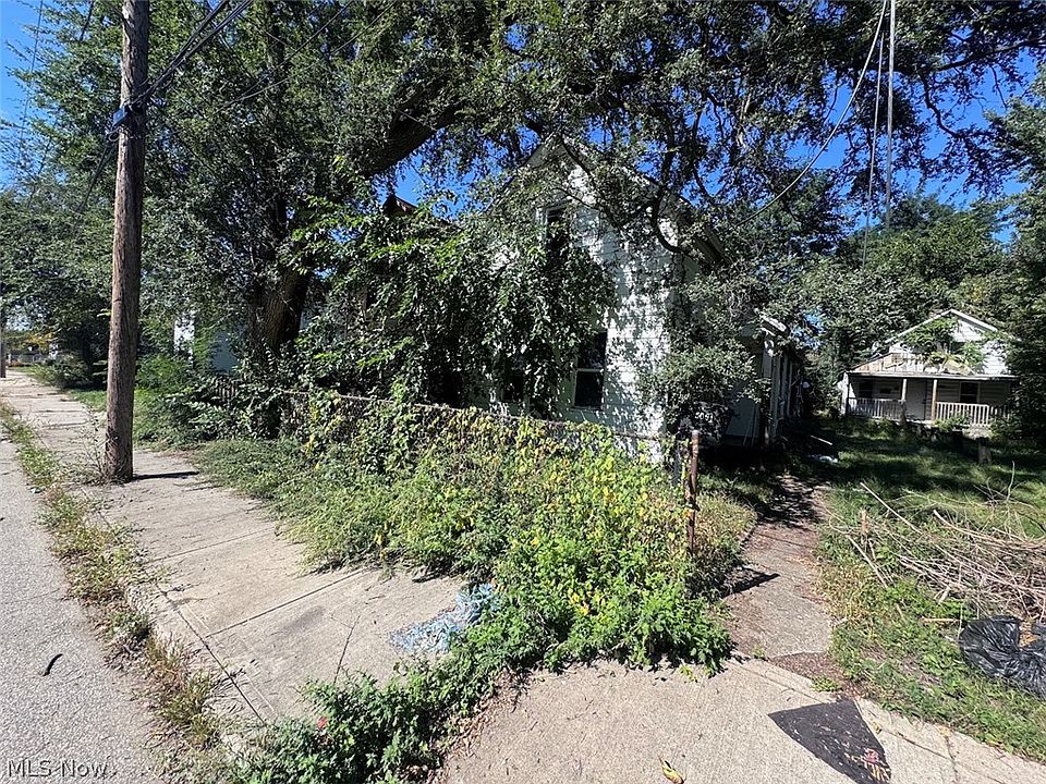 1st image of 5053 Pershing Ave