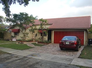 10415 SW 146th Ave, Miami, FL 33186