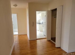 (Undisclosed Address), White Plains, NY 10605