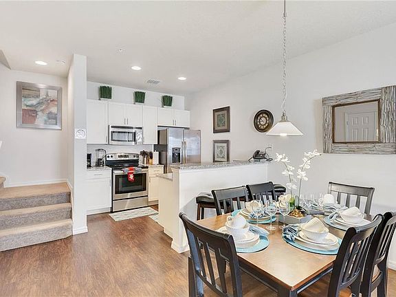5th image of 5350 Diplomat Ct #106