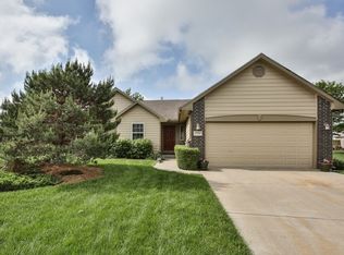 2709 N Rutgers Ct, Wichita, KS 67205