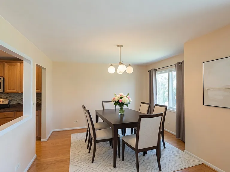 424 Mallard Dr — Photo 10