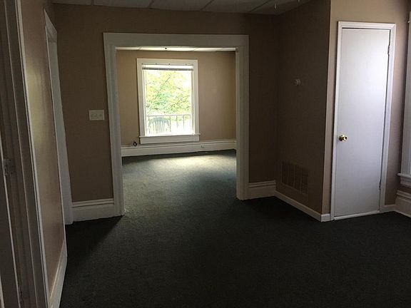 3rd image of 518 Jackson St W #522