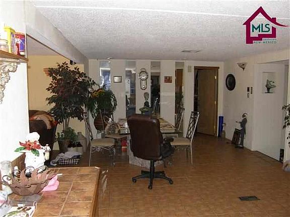 4th image of 4850 Dunn Dr