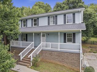 1201 Lone Oak Rd, Johnson City, TN 37604