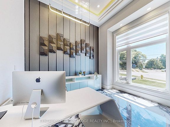 5th image of 432 Sheppard Ave