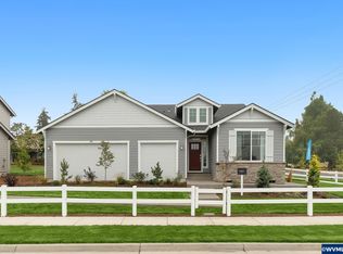 105 Cypress St, Mount Angel, OR 97362