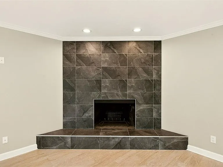 5434 Oakhurst Dr — Photo 11