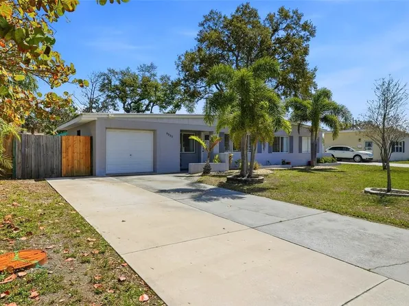 6535 10th St N, Saint Petersburg, FL 33702