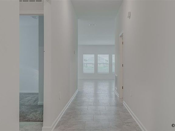 3rd image of 4840 Edensbridge Ln