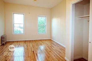 Rented by Sidewalk Realty LLC