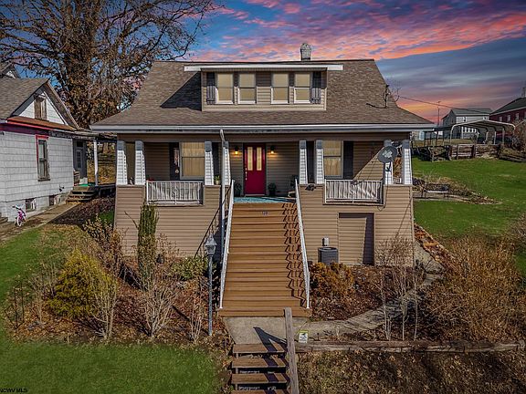 2nd image of 139 W Knotts Ave