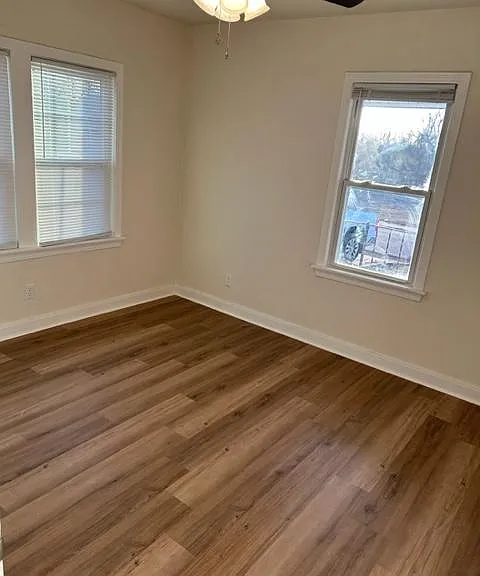 2120 N Everest Ave — Photo 10