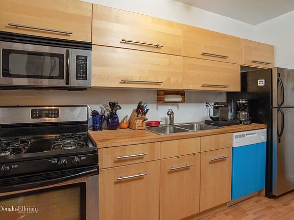 5th image of 3616 Henry Hudson Pkwy APT 5DS