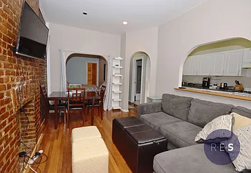 Rented by RES New York