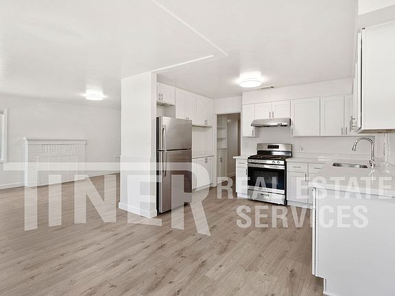 4th image of 2228 22nd Ave
