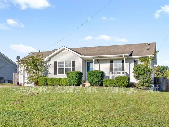 1324 Burchett Dr, Clarksville, TN 37042