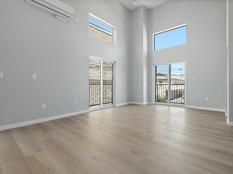 11344 Hatteras St #G12 — Photo 20