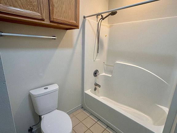 5th image of 1940 Bluewater Blvd #15