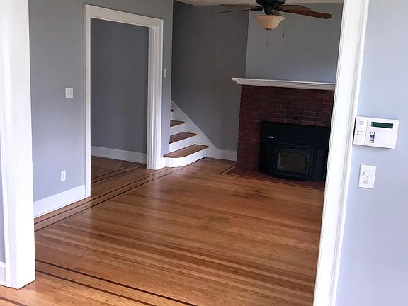 Foyer into Living Room
