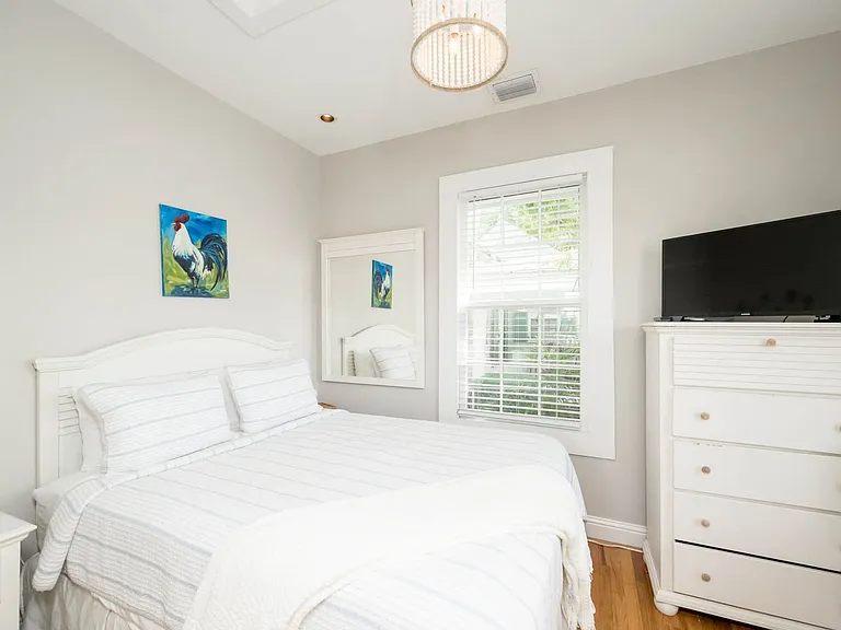 903 Southard St — Photo 19