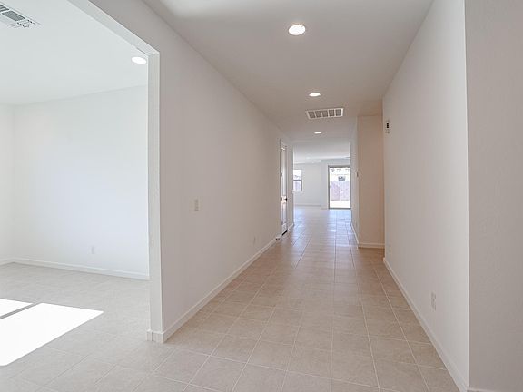 4th image of 17693 W Pinnacle Vista Dr