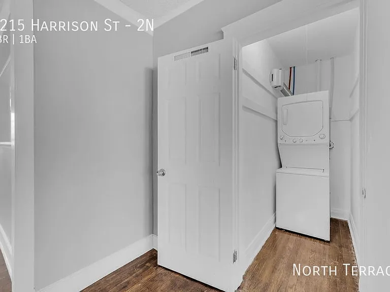 4215 Harrison St #2N — Photo 7