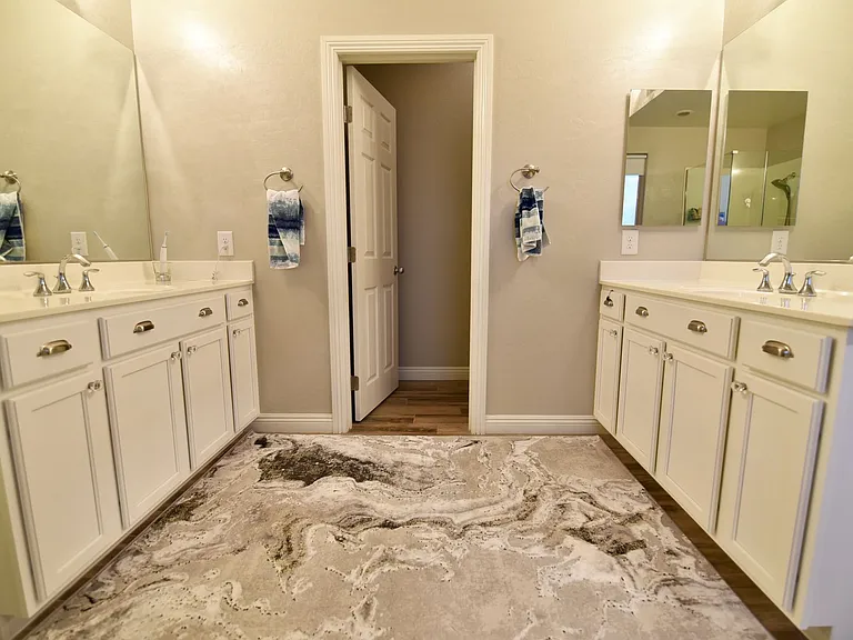 1120 Strada Cristallo — Photo 40