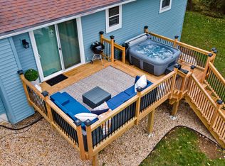 6090 Rattmann Rd, Madison, WI 53718