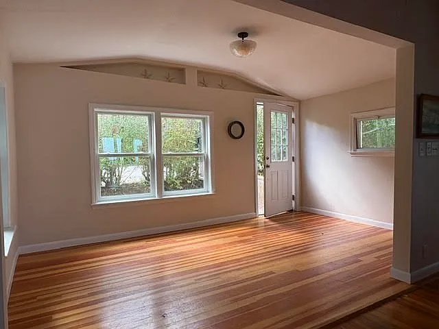 11 Richards Rd — Photo 10