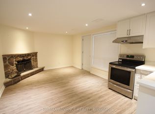 33 Carluke Cres, Toronto, ON M2L 2H7
