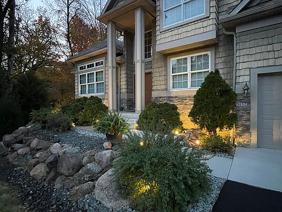 2nd image of 5132 Oxbow Pl