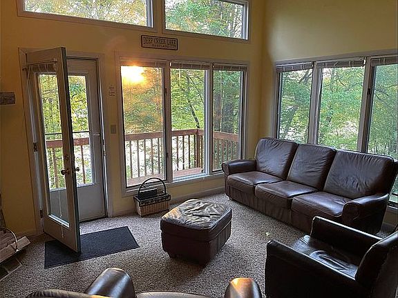 4th image of 257 Marsh Hill Rd #46