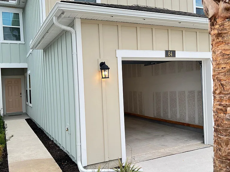 64 Pasadena Dr — Photo 13