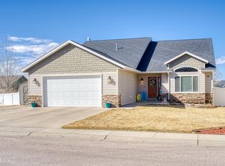 1400 Wisteria Ct, Gillette, WY 82716