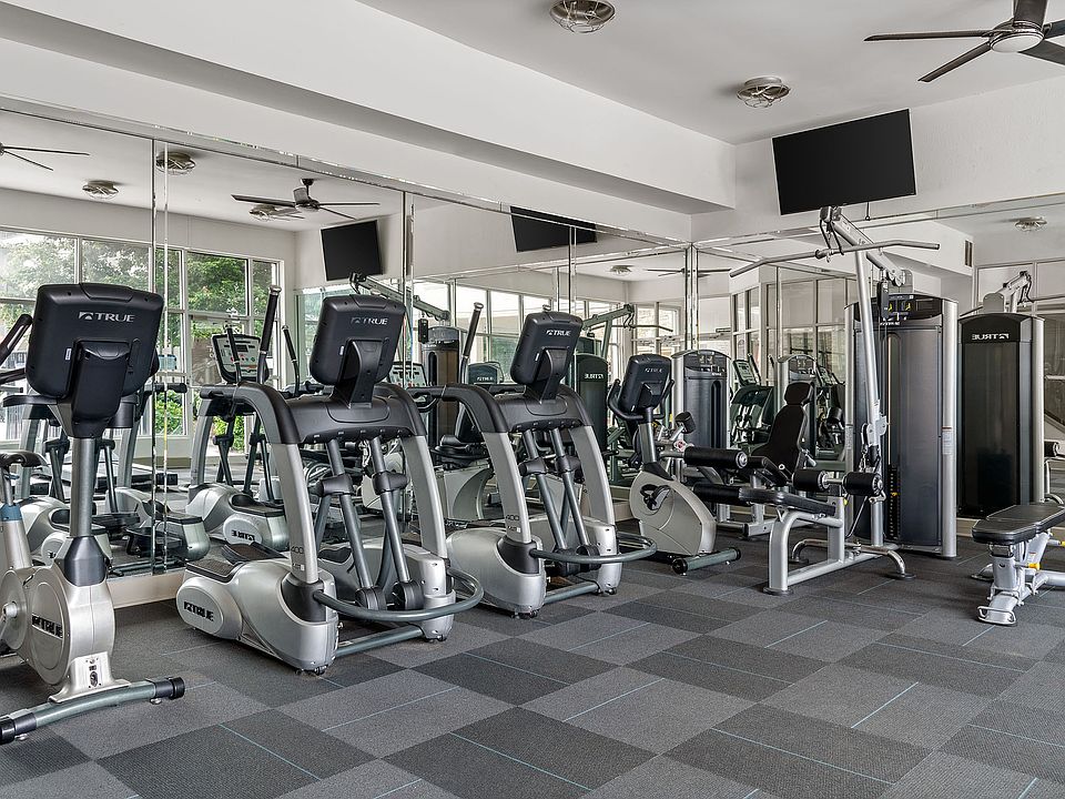 C242920_Sirona_GYM_03_03