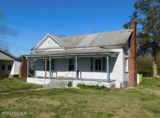 206 Buck Ln, Vanceboro, NC 28586