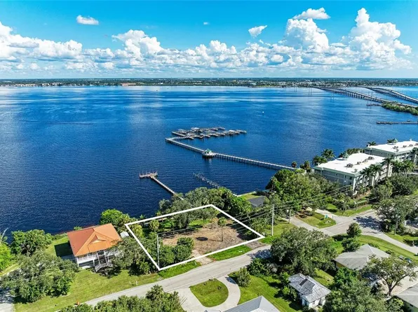 5060 Melbourne St #5, Punta Gorda, FL 33980