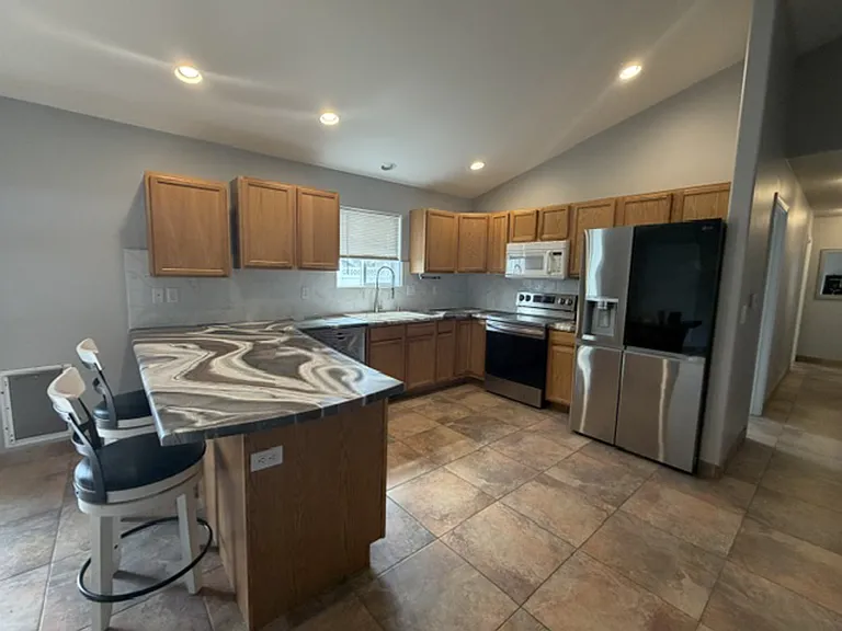 7 Darlene Rd — Photo 8