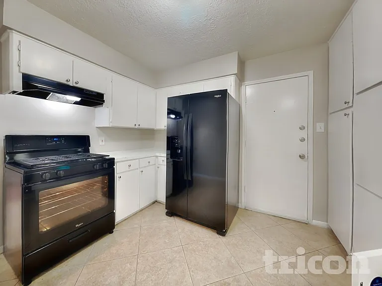 4322 High Point Ln — Photo 7