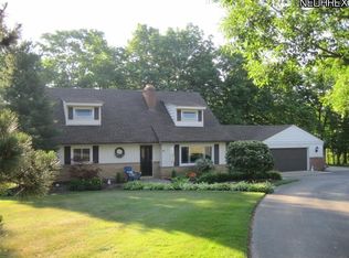 12147 Bardwell Dr, Chesterland, OH 44026