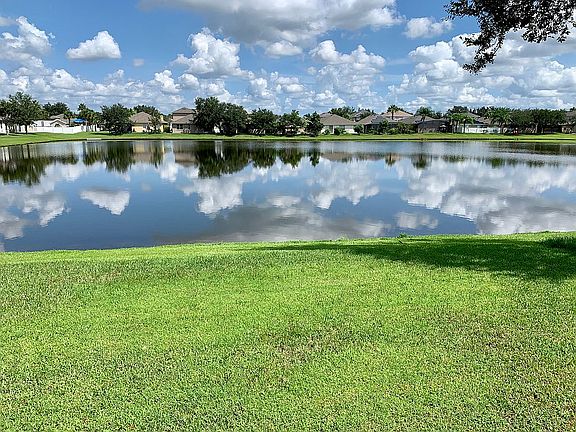 3rd image of 10056 Cypress Knee Cir