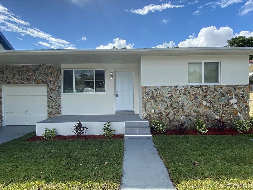 1st image of 1450 NW 51st Ter