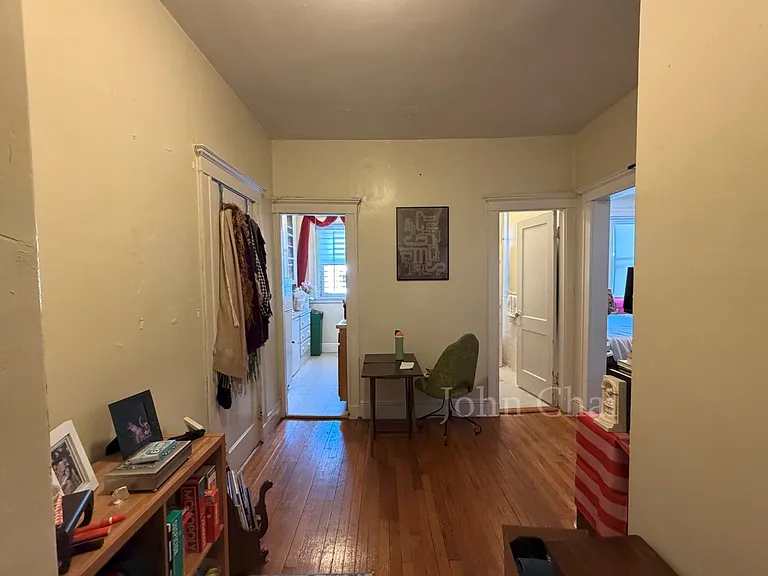 64 Woodstock Ave #9 — Photo 8