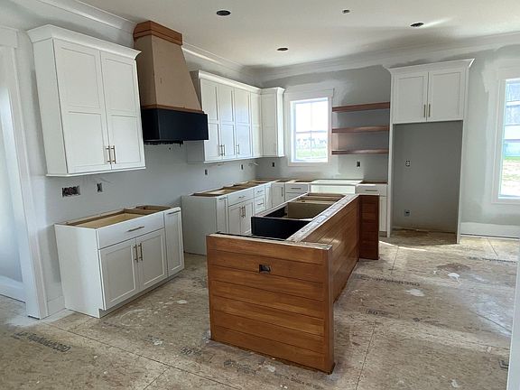 4th image of 3700 Beulah Way #31315J