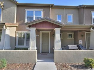 108 Blossom Rock Ln, Folsom, CA 95630