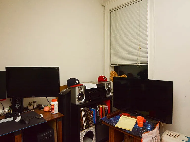 1027 N Honore St #M05R — Photo 17