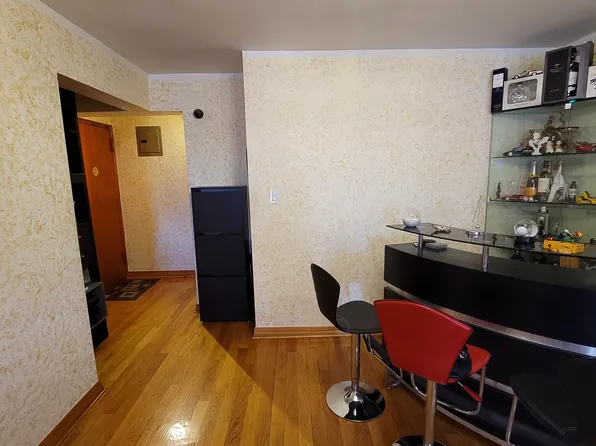 2951 Ocean Avenue image 1 of 20