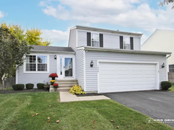 1440 Brighton Ln, Lake Villa, IL 60046